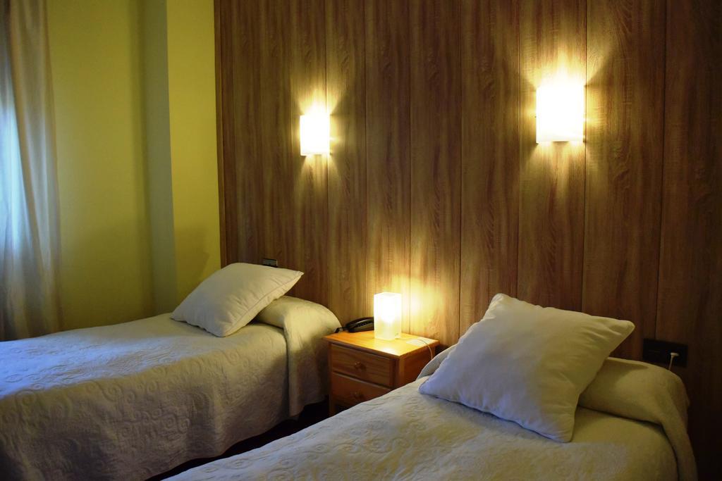 Hotel Sierra Madrona Fuencaliente  エクステリア 写真